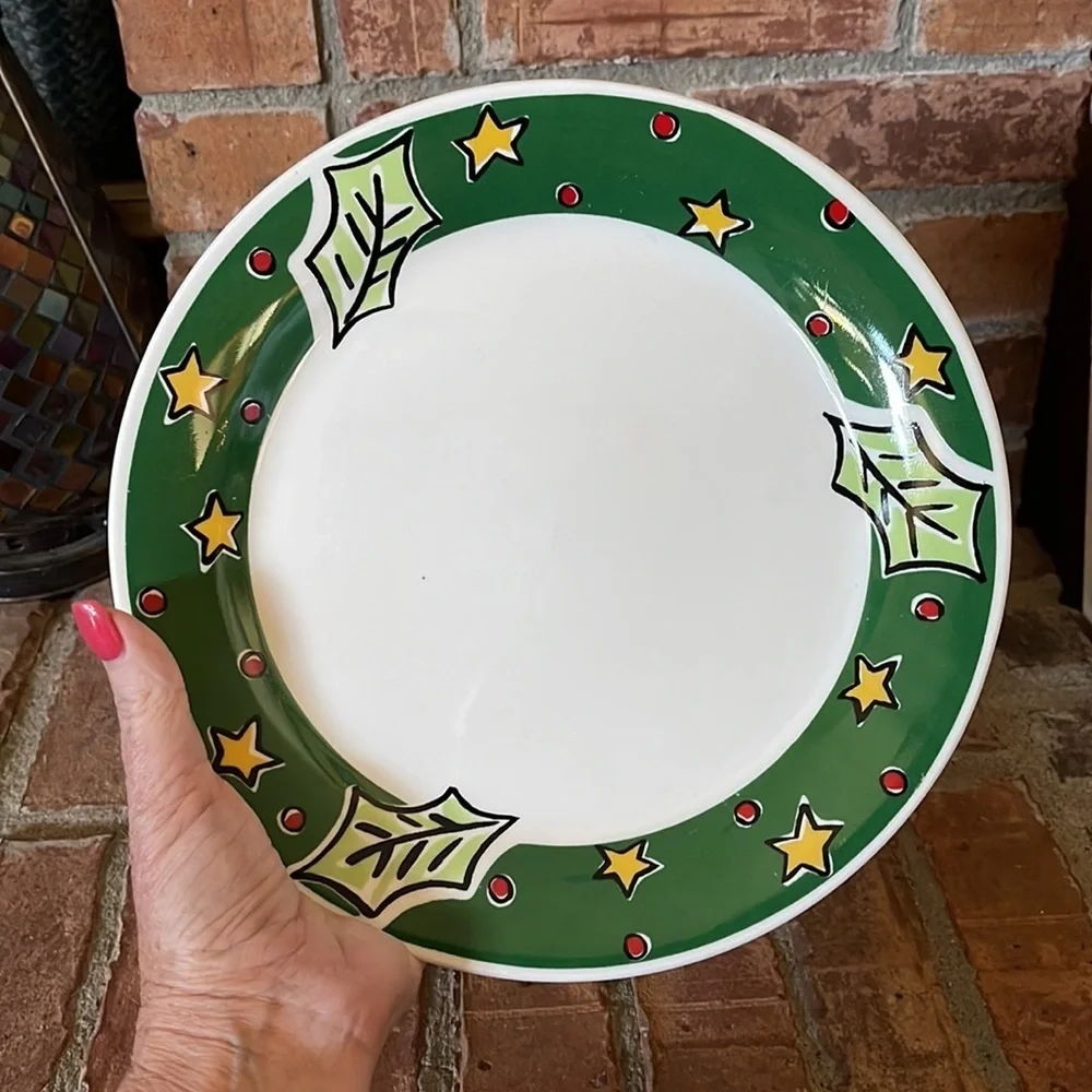 Gibson Designs Christmas Treasures Set of 4 Dinner Plates